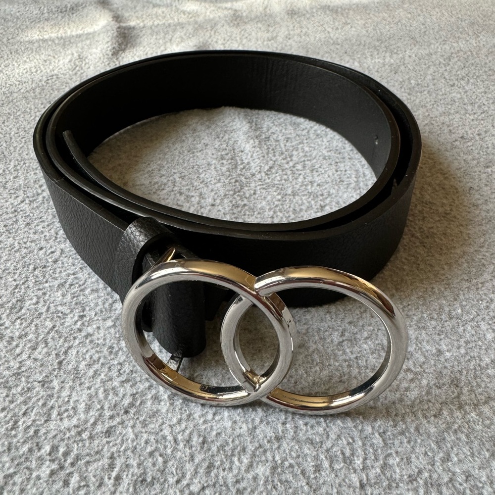 Black Double Circle Belt